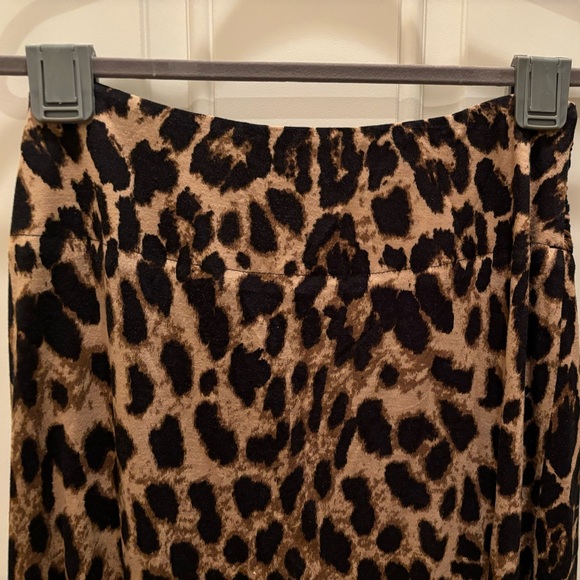 Black Label by Chico’s leopard maxi skirt. Size 1 (Chico’s sizing) - Picture 7 of 10